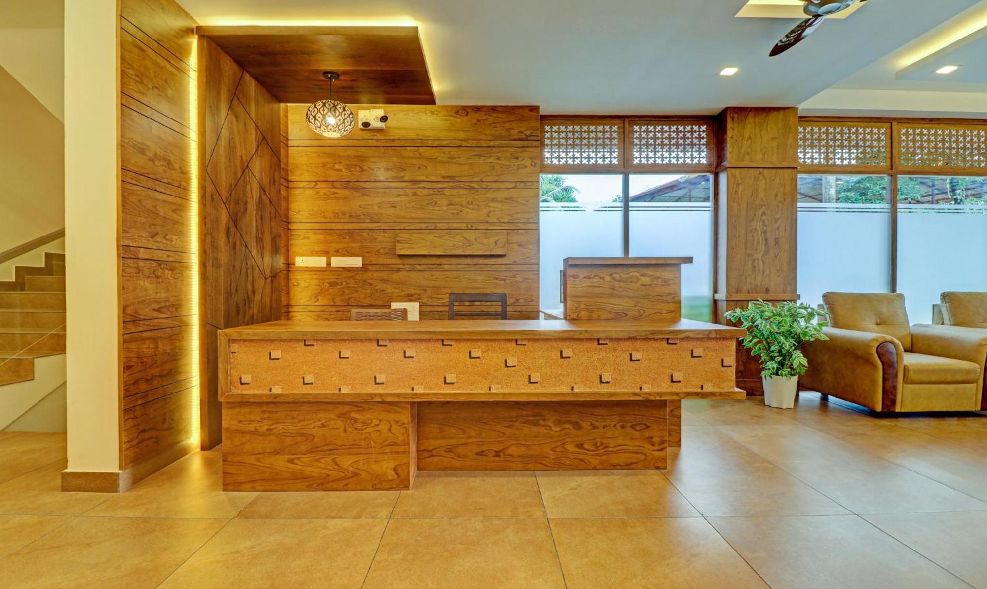 Hotel Treebo Golden Terminal, Kochi Airport Zewnętrze zdjęcie
