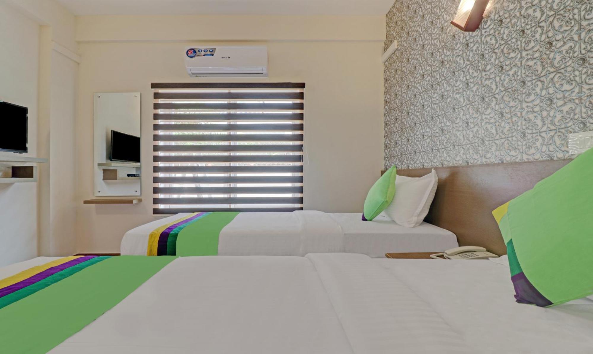 Hotel Treebo Golden Terminal, Kochi Airport Zewnętrze zdjęcie