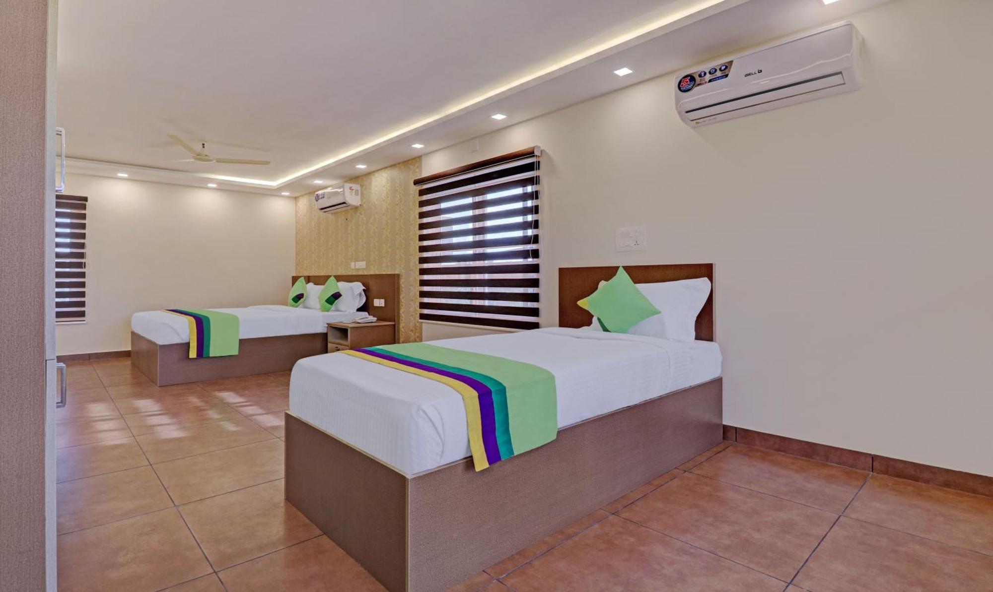 Hotel Treebo Golden Terminal, Kochi Airport Zewnętrze zdjęcie