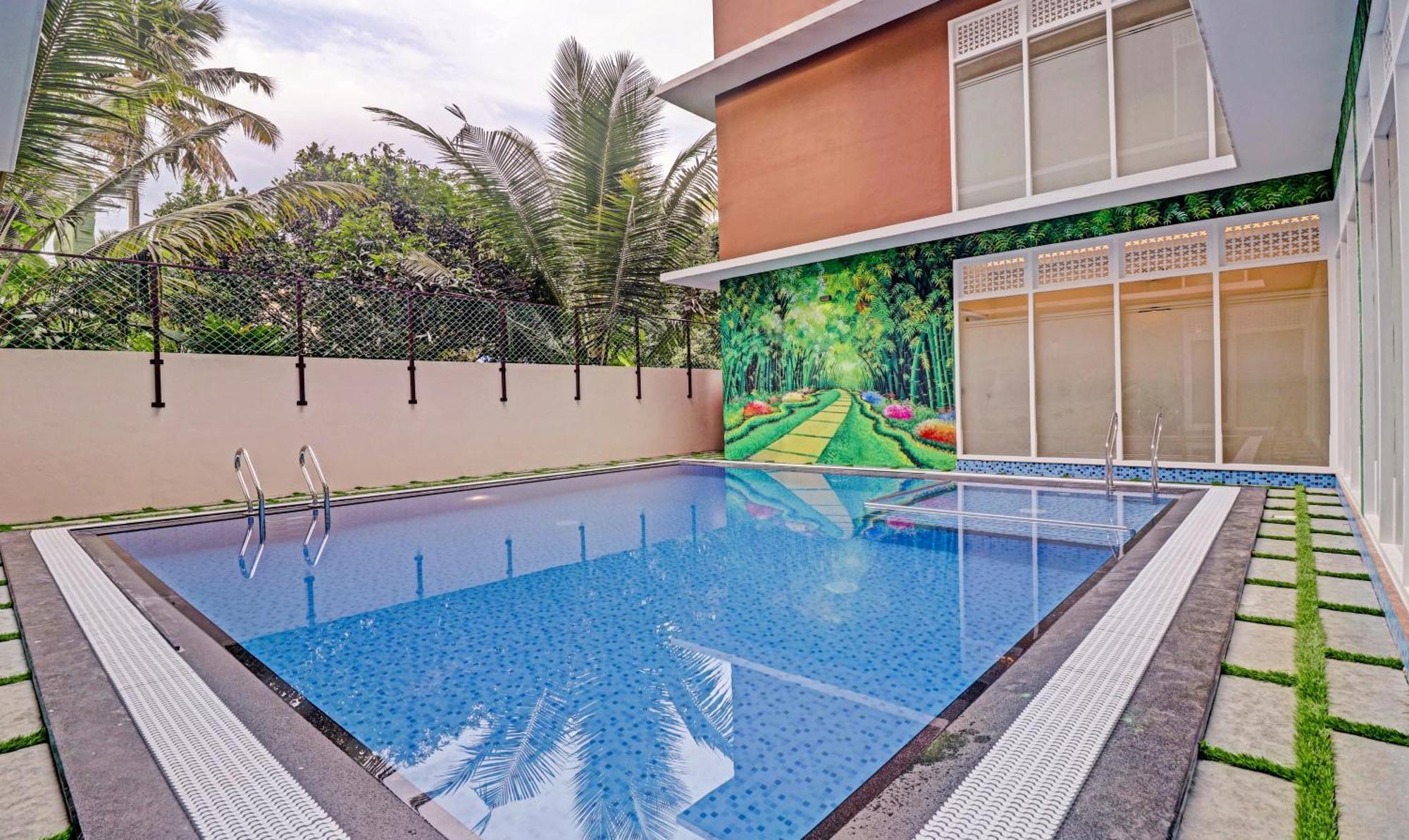 Hotel Treebo Golden Terminal, Kochi Airport Zewnętrze zdjęcie